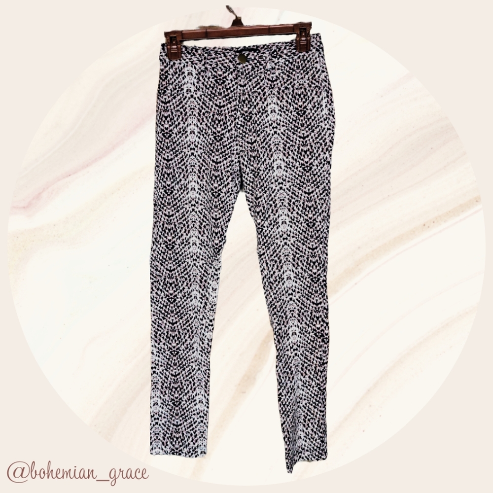 🕊️Tart Snakeskin Skinny Pants size XS